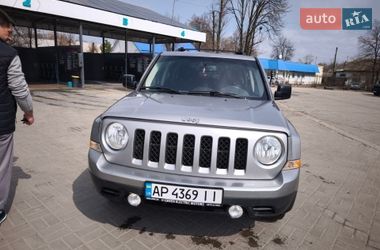 Внедорожник / Кроссовер Jeep Patriot 2015 в Запорожье