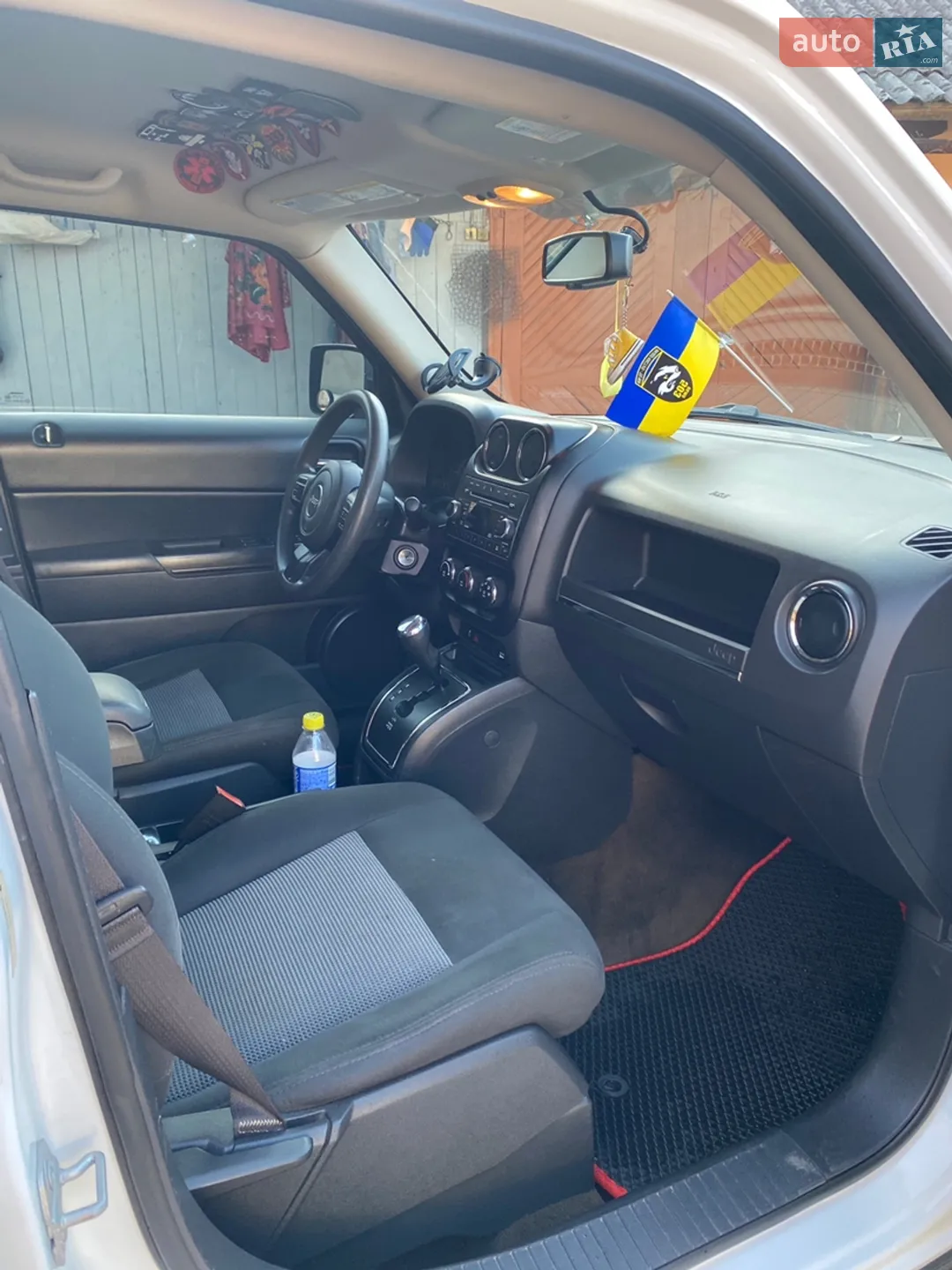 2014 Jeep Liberty (Patriot) - мініатюра 17