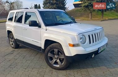 Позашляховик / Кросовер Jeep Patriot 2014 в Дубні