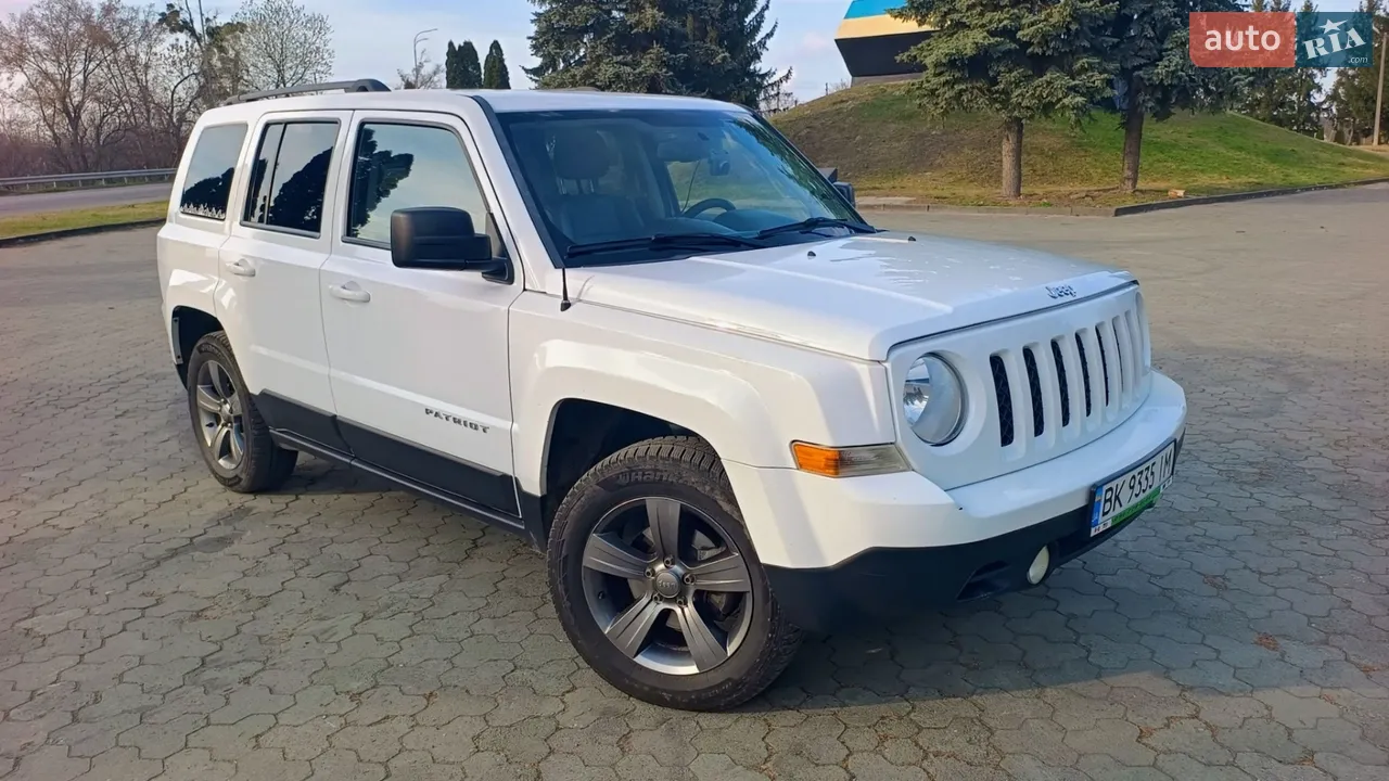 2015 Jeep Liberty (Patriot) - мініатюра 19