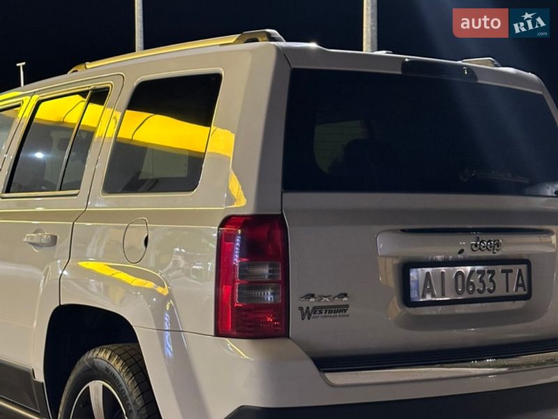 Позашляховик / Кросовер Jeep Patriot 2015 в Переяславі