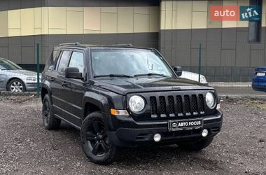 Позашляховик / Кросовер Jeep Patriot 2015 в Києві