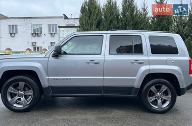 Позашляховик / Кросовер Jeep Patriot 2016 в Києві
