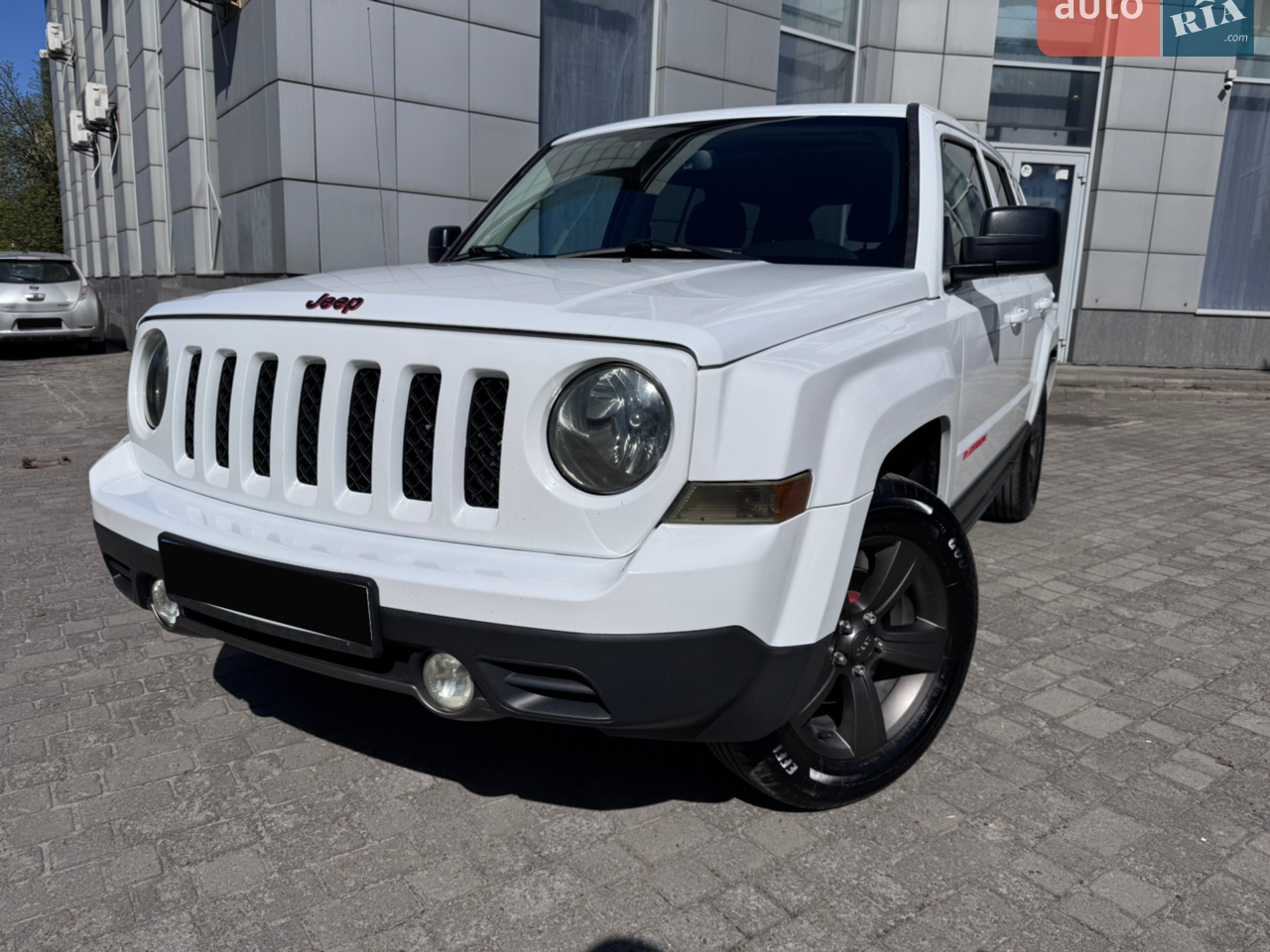 2016 Jeep Liberty (Patriot) - мініатюра 7