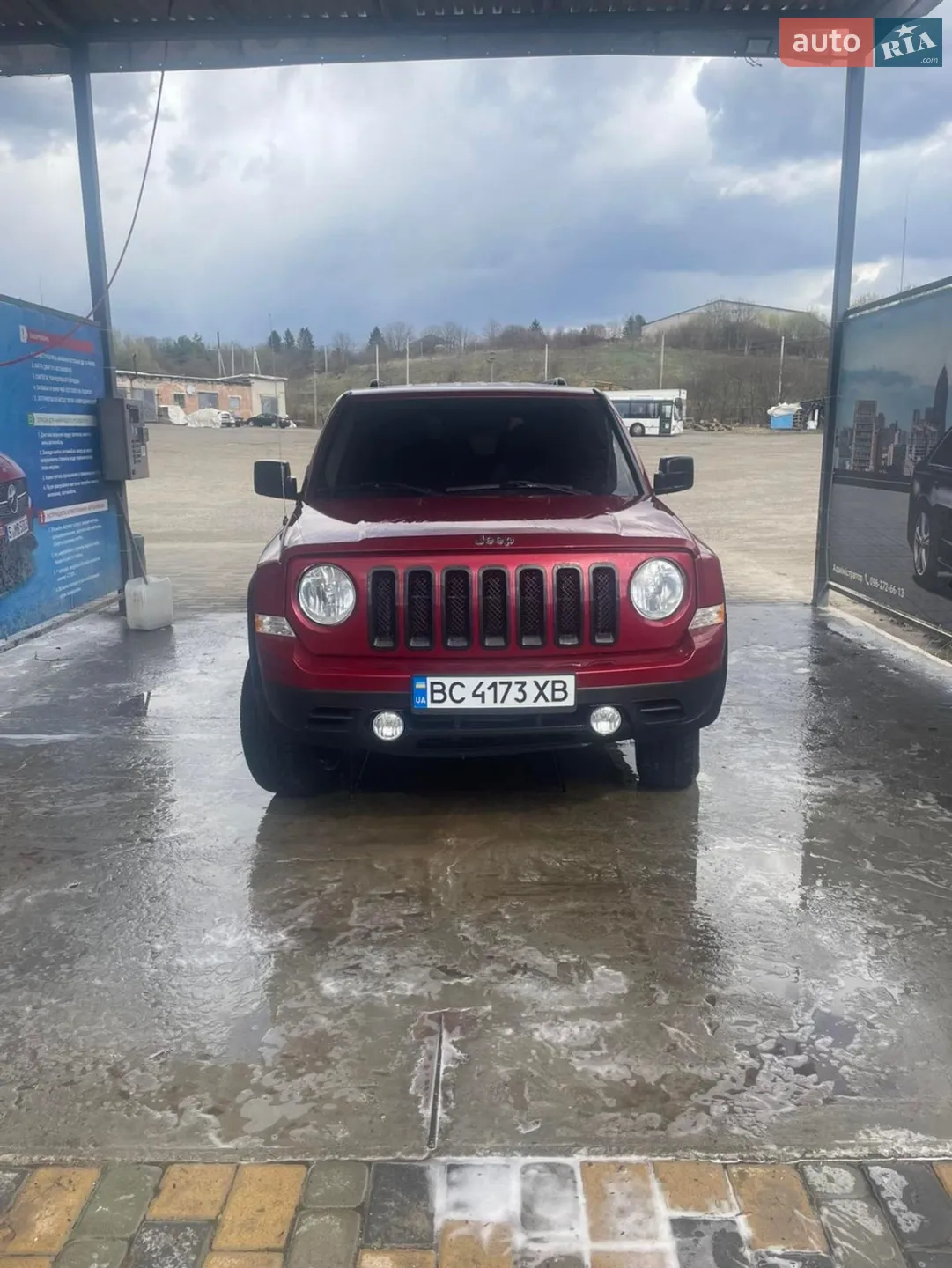 2012 Jeep Liberty (Patriot) - фото 1