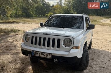 Позашляховик / Кросовер Jeep Patriot 2014 в Сумах