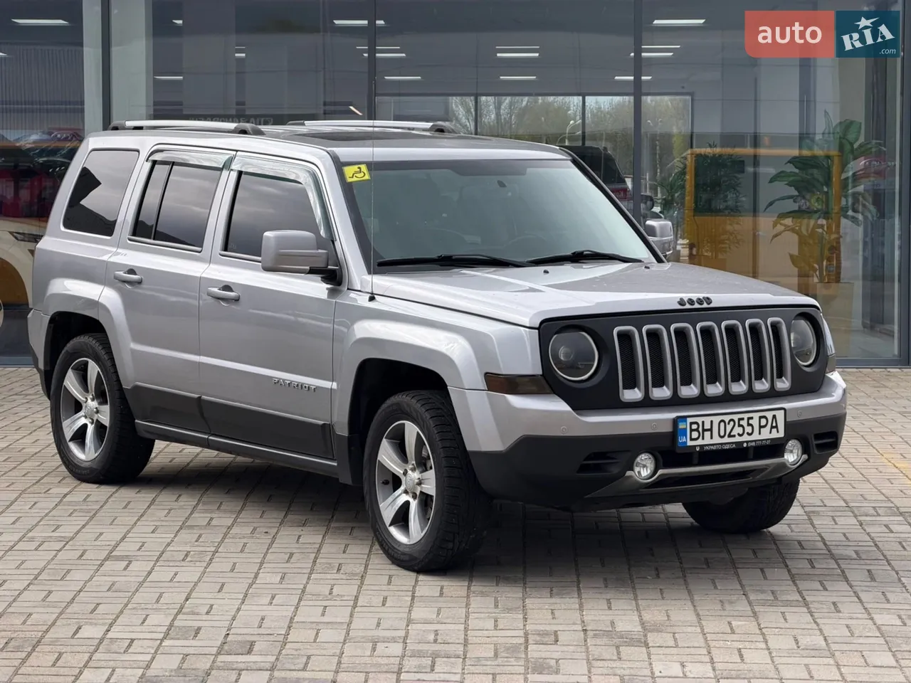2016 Jeep Liberty (Patriot) - мініатюра 19