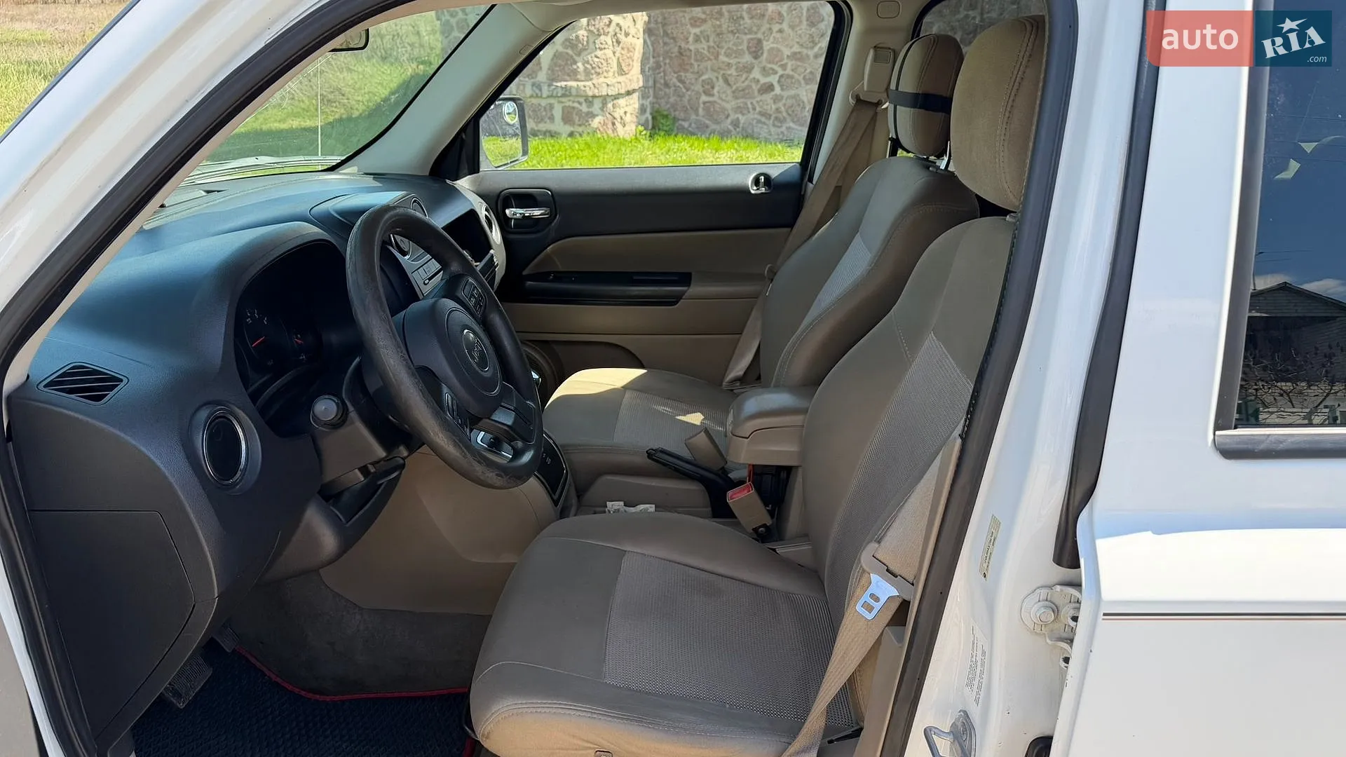 2012 Jeep Liberty (Patriot) - мініатюра 9