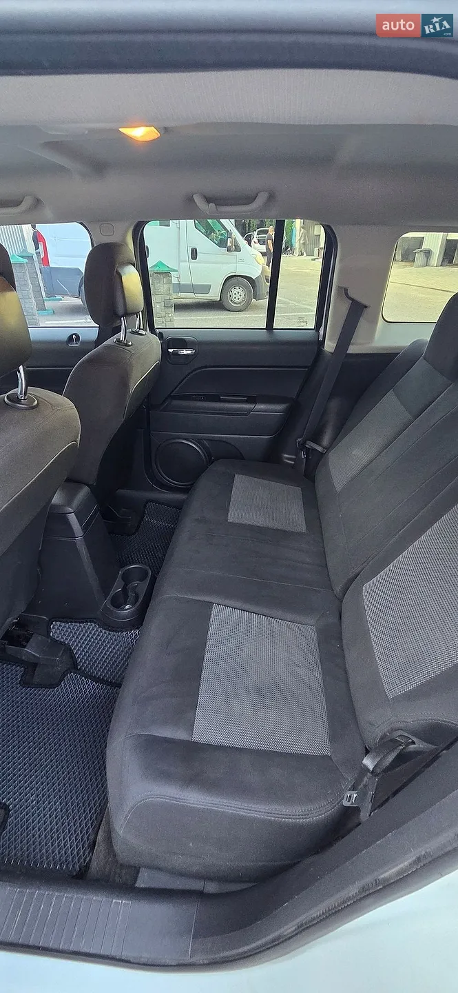 2014 Jeep Liberty (Patriot) - мініатюра 7