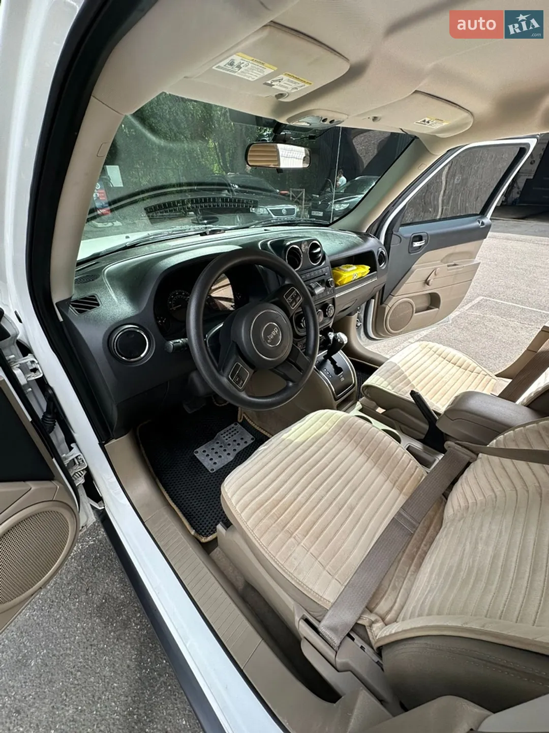 2013 Jeep Liberty (Patriot) - мініатюра 23
