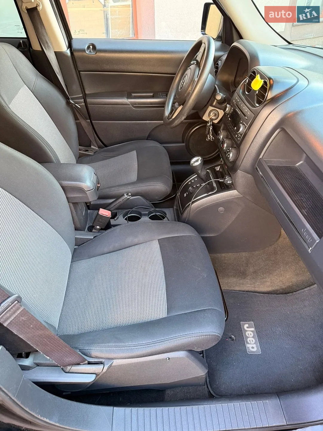 2013 Jeep Liberty (Patriot) - мініатюра 16