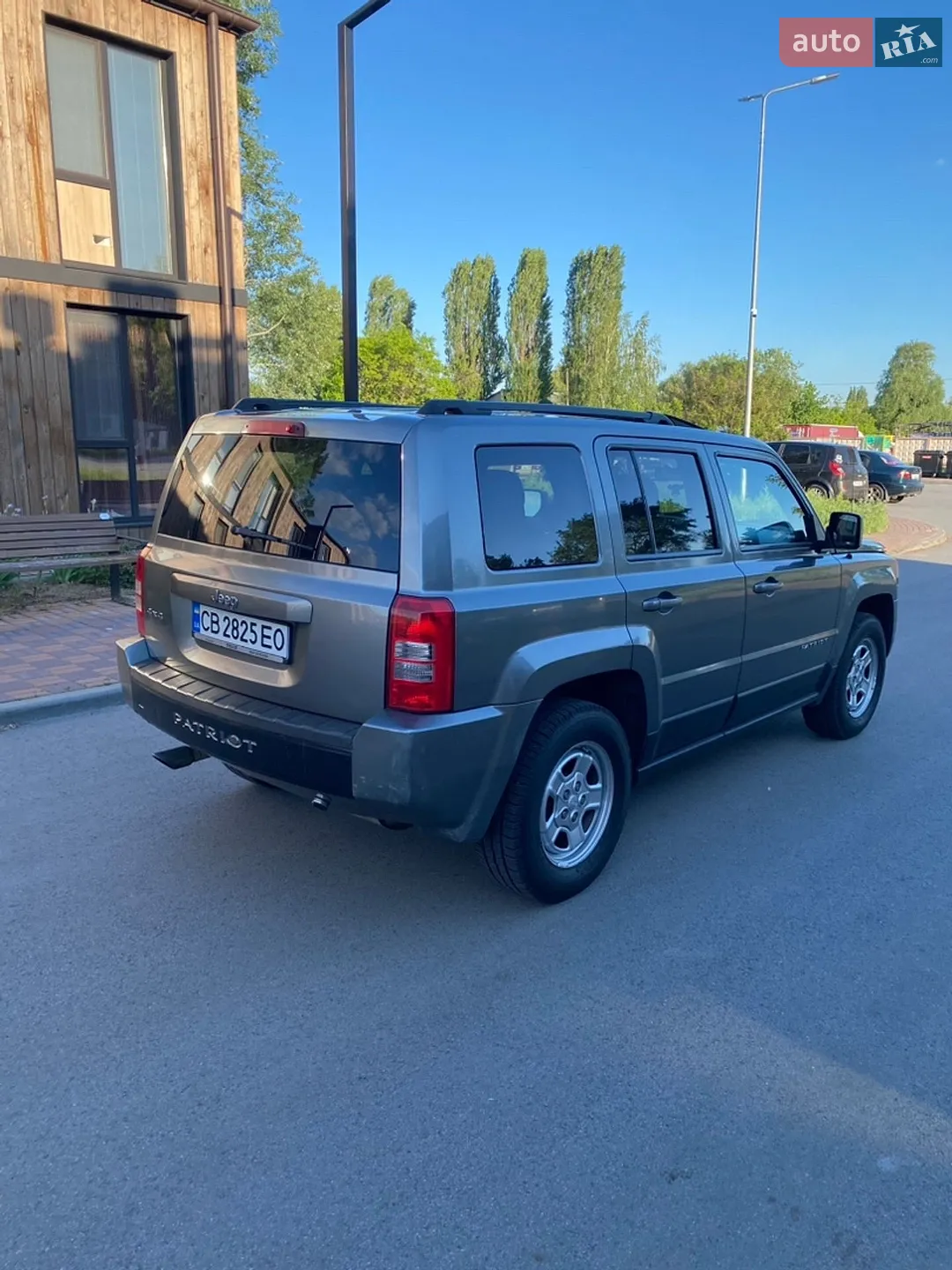 2013 Jeep Liberty (Patriot) - мініатюра 14