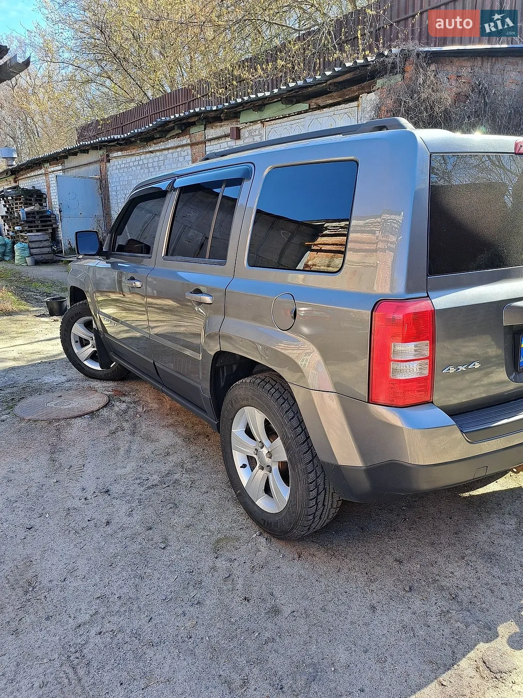 2013 Jeep Liberty (Patriot) - мініатюра 4