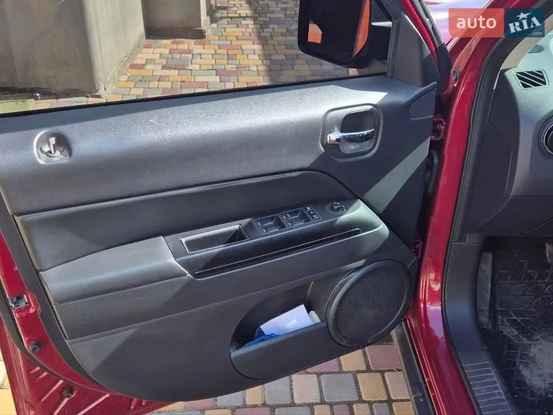 Jeep Patriot 2015 VIN 1C4NJRBB9GD509643 фото оголошення 14 з 78