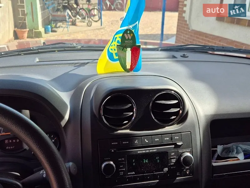 Jeep Patriot 2015 VIN 1C4NJRBB9GD509643 фото оголошення 19 з 78