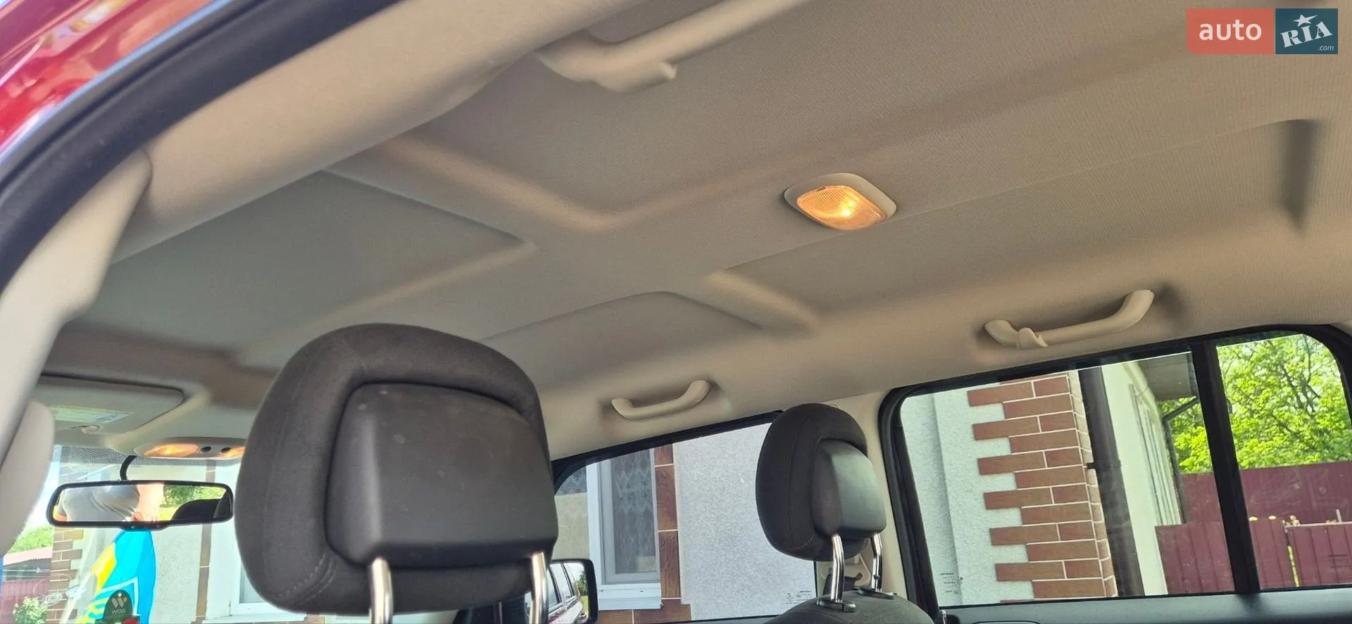 2015 Jeep Liberty (Patriot) - мініатюра 23