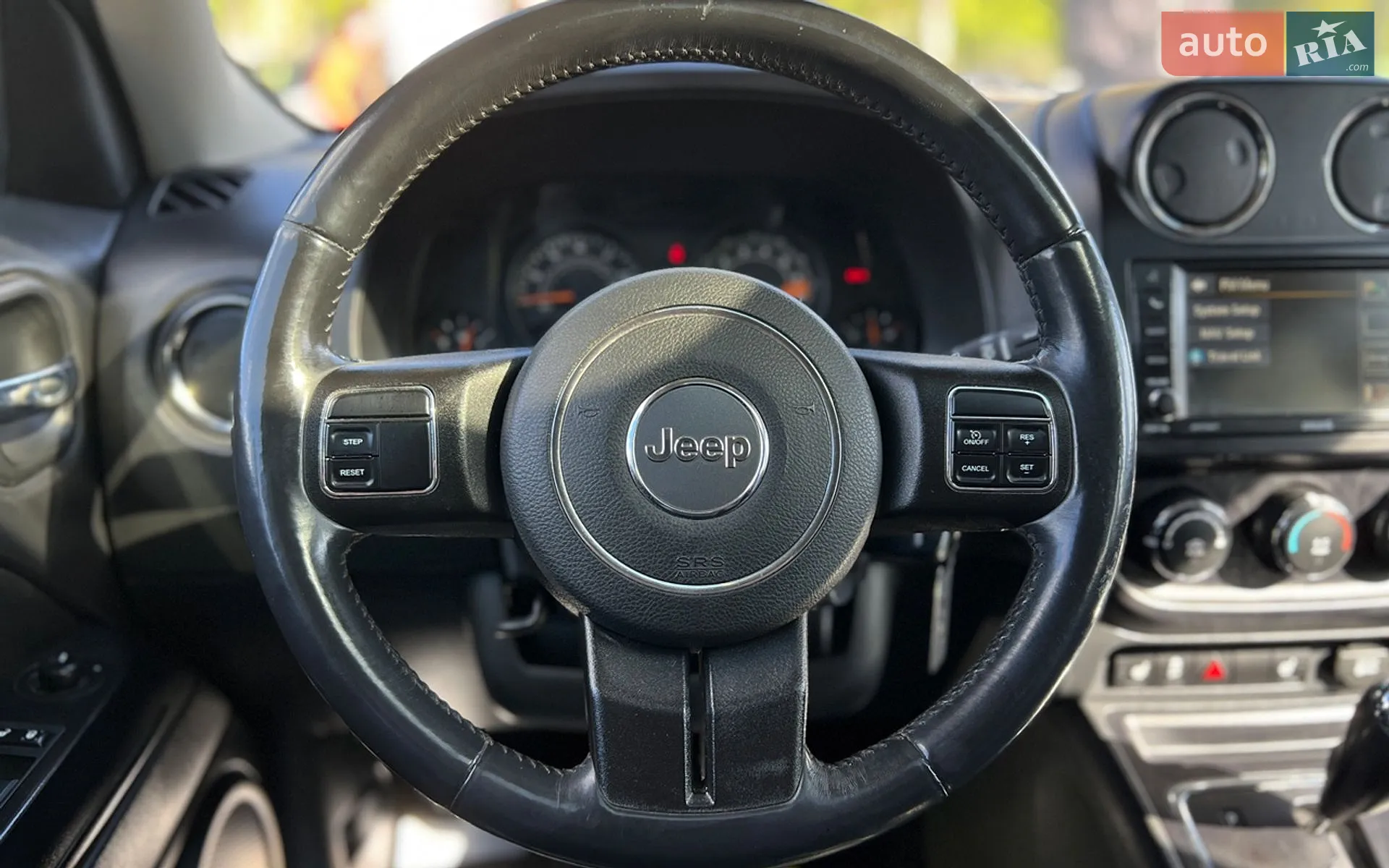 2015 Jeep Liberty (Patriot) - мініатюра 11