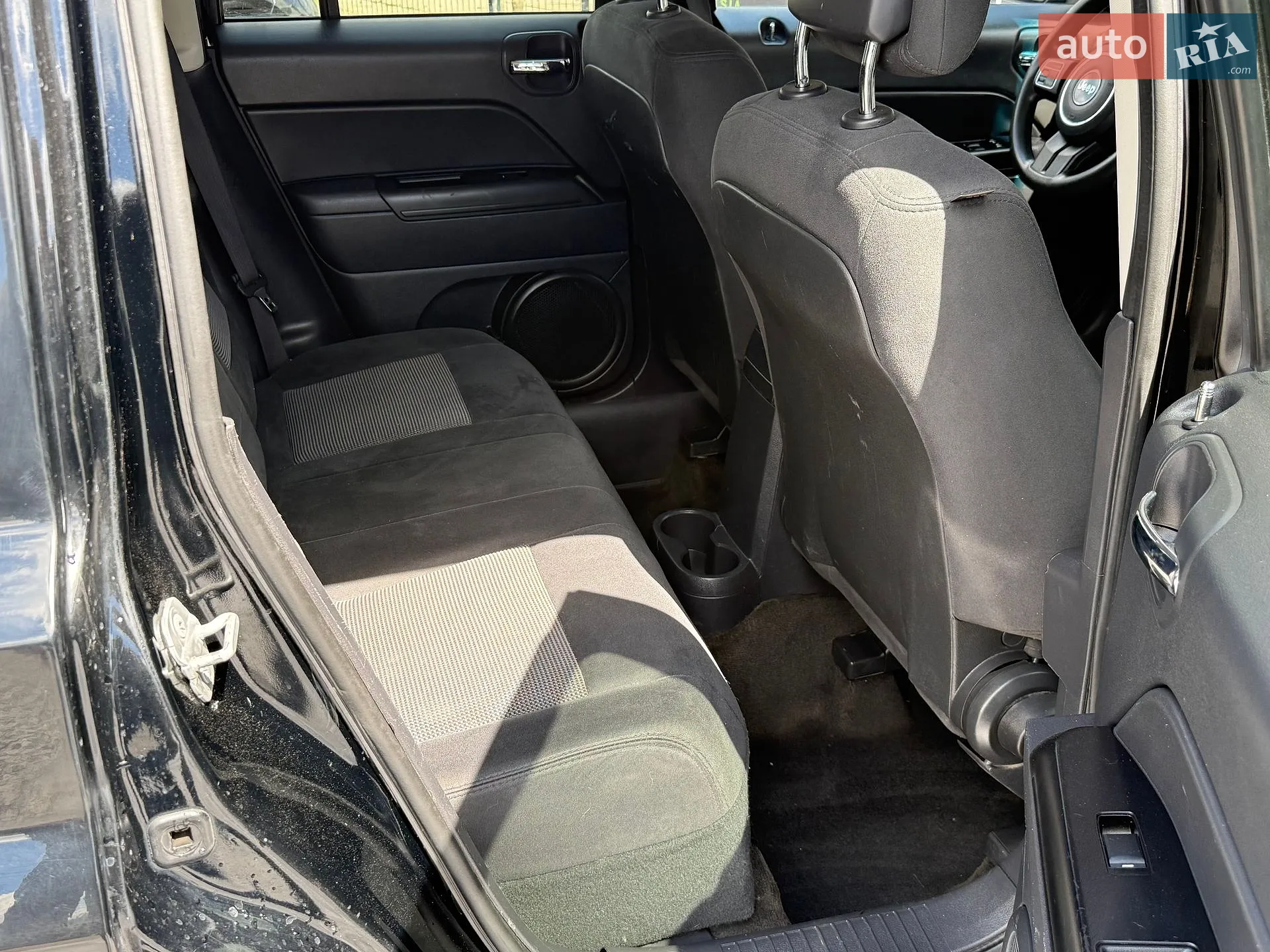 2014 Jeep Liberty (Patriot) - мініатюра 26