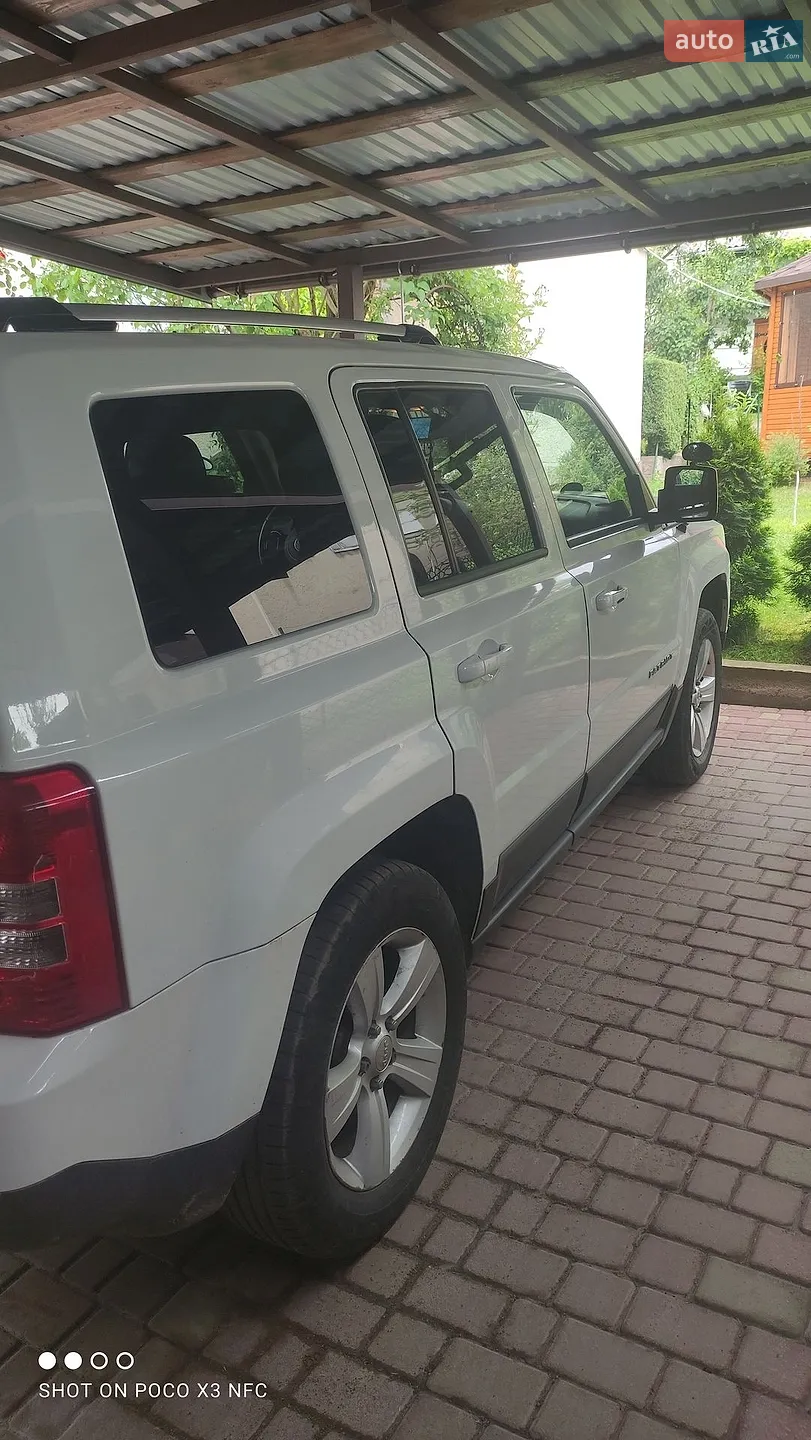 2014 Jeep Liberty (Patriot) - мініатюра 3