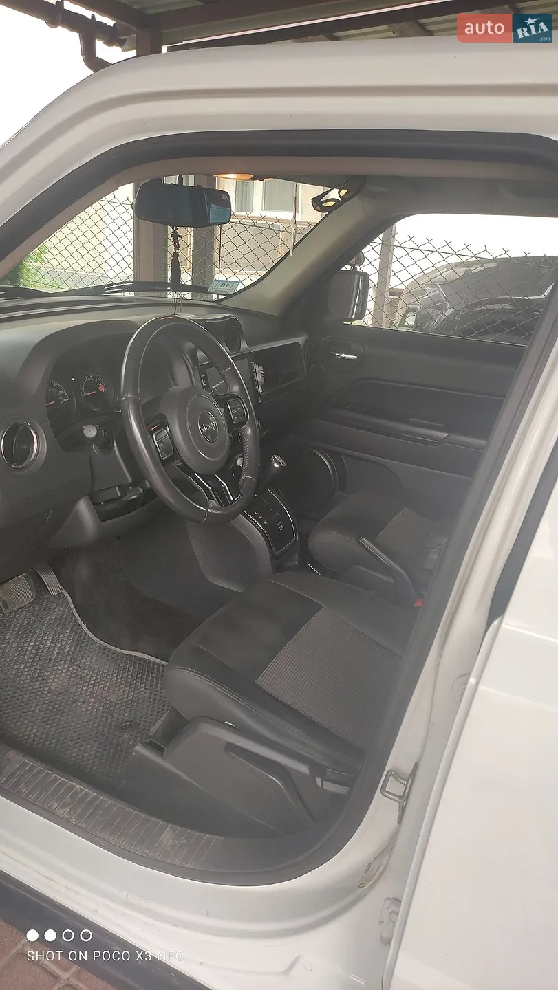2014 Jeep Liberty (Patriot) - мініатюра 6