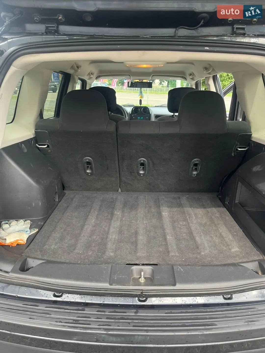2014 Jeep Liberty (Patriot) - мініатюра 10
