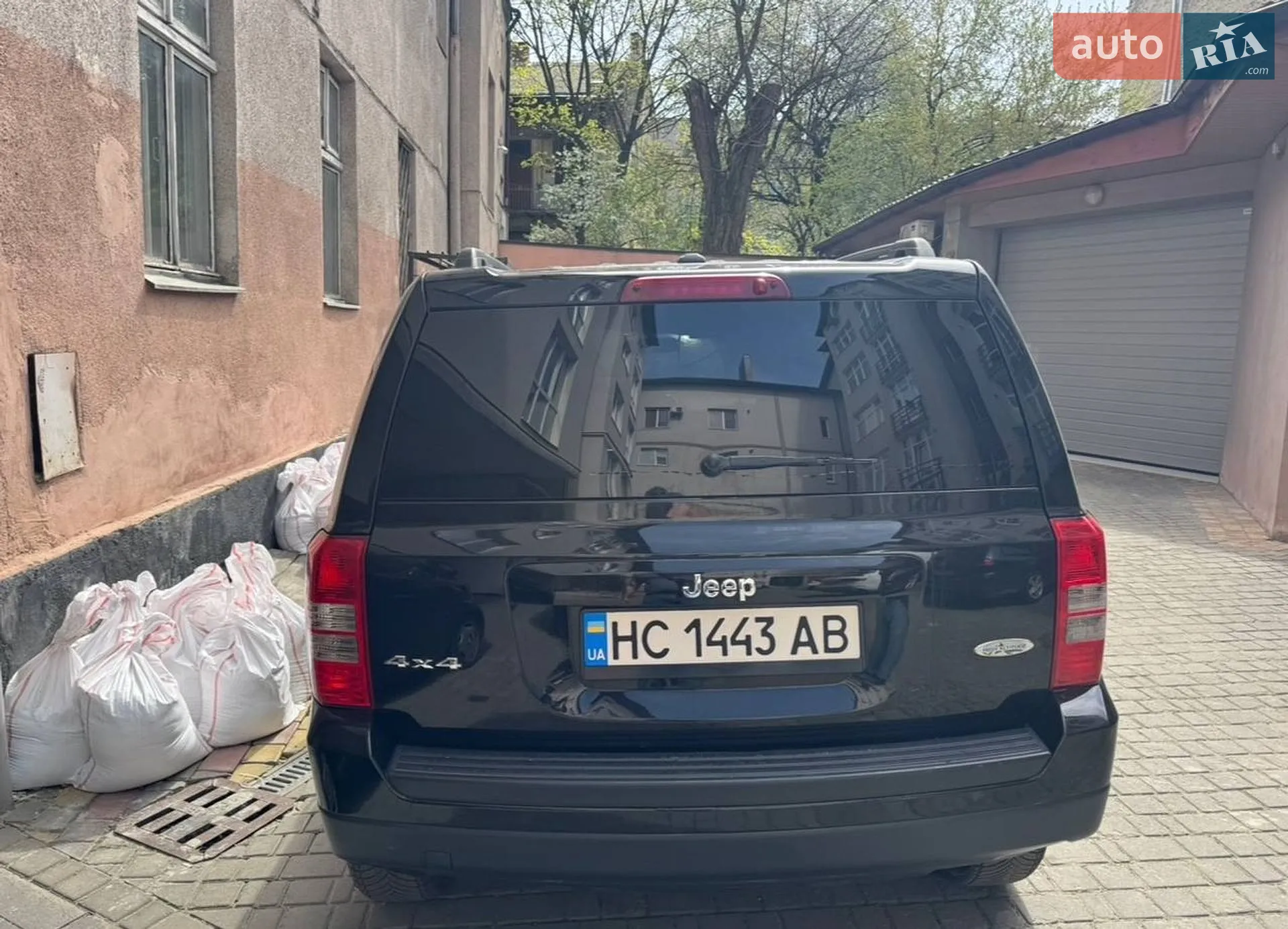 2015 Jeep Liberty (Patriot) - мініатюра 2