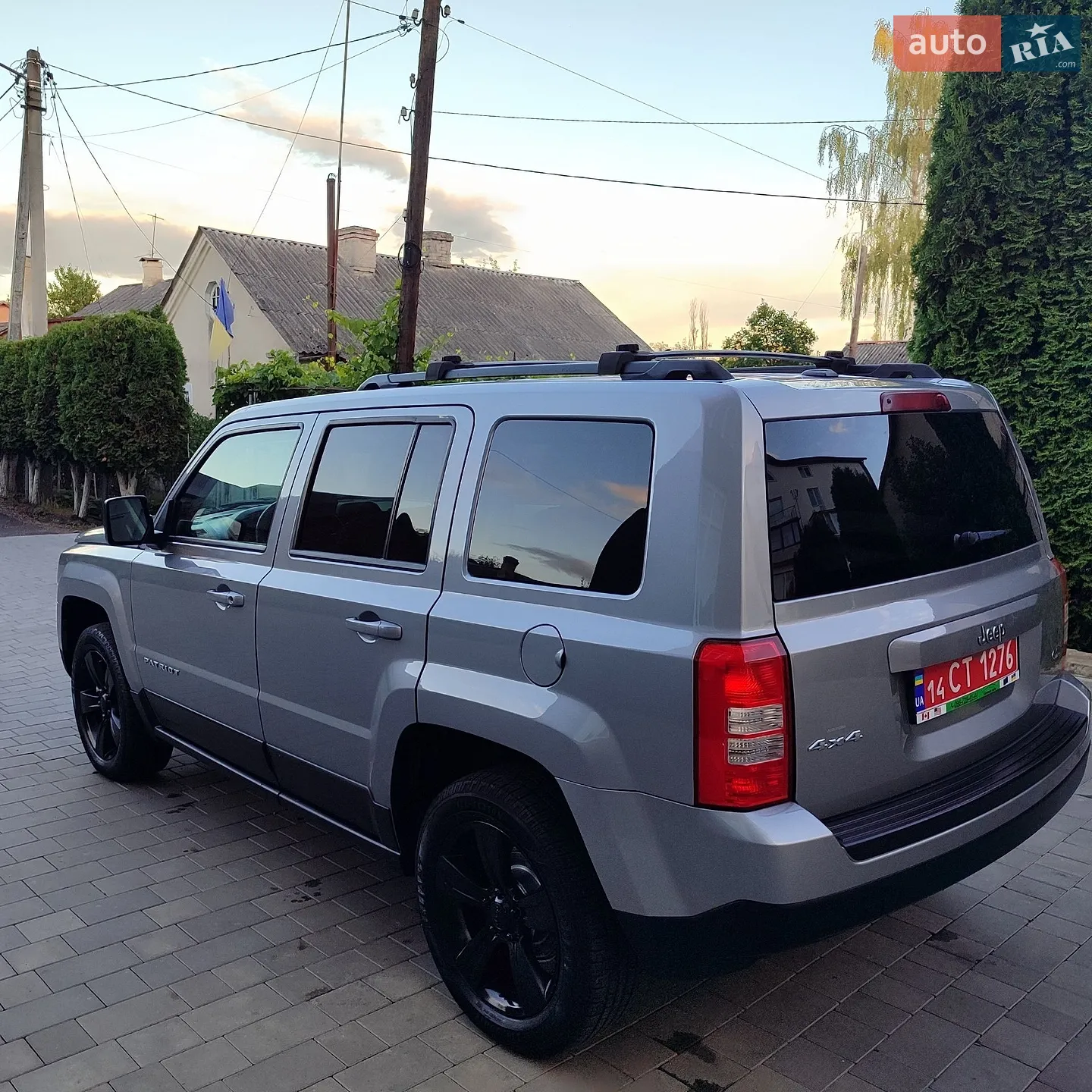 2015 Jeep Liberty (Patriot) - мініатюра 38