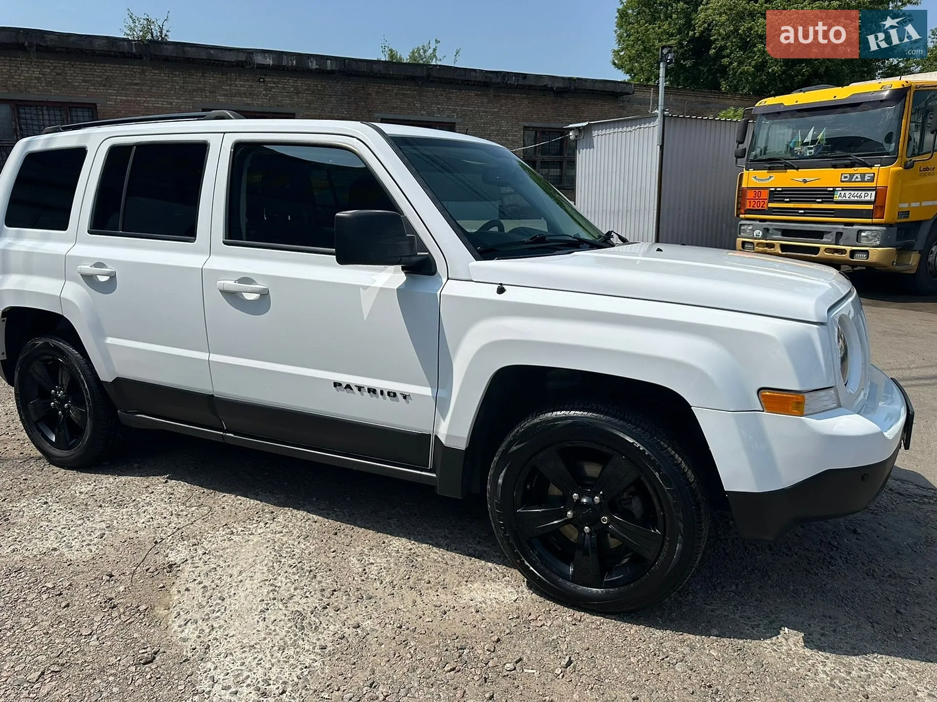 2015 Jeep Liberty (Patriot) - мініатюра 3