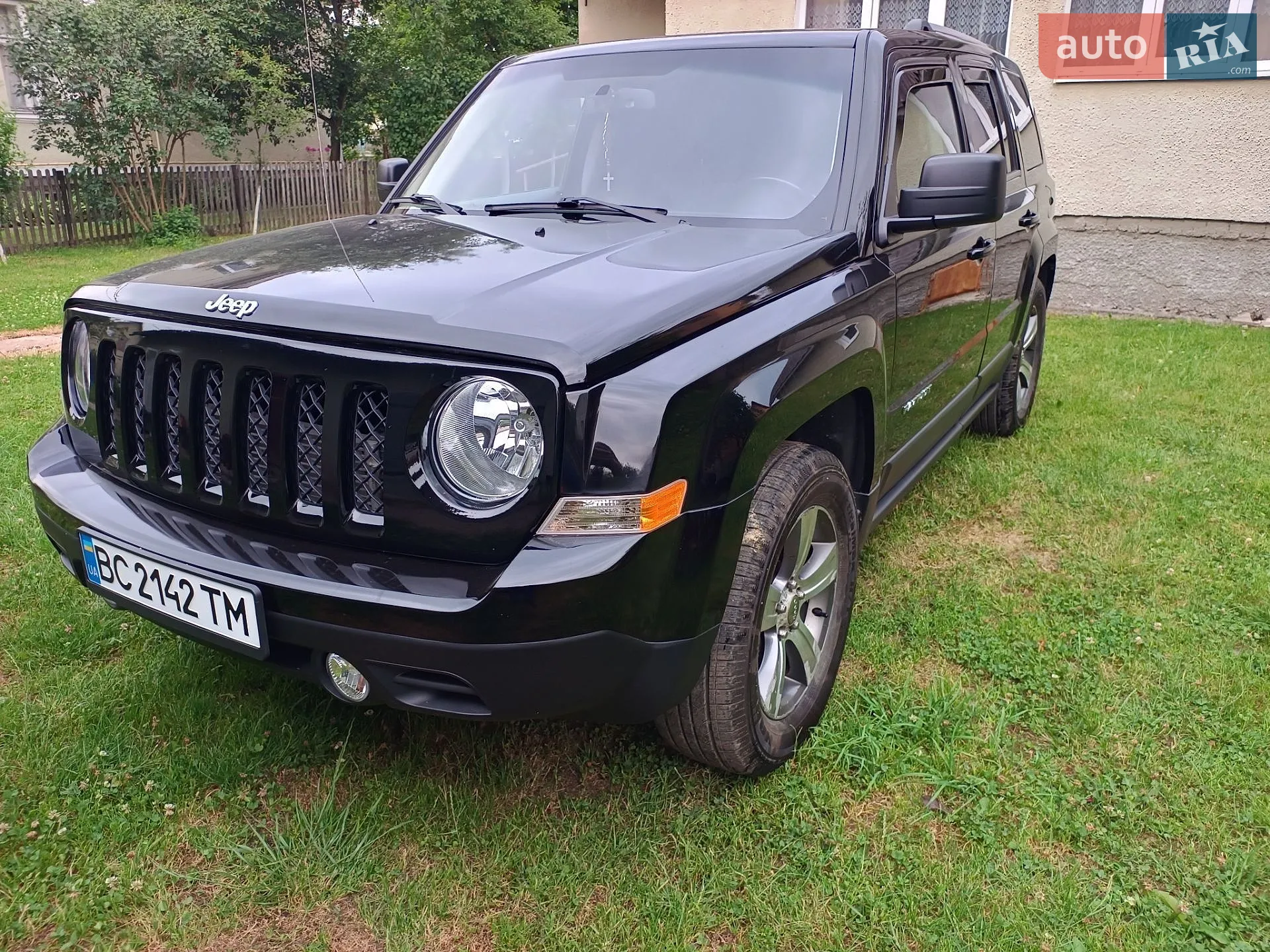 2016 Jeep Liberty (Patriot) - мініатюра 8