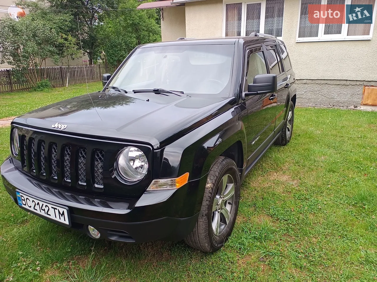 2015 Jeep Liberty (Patriot) - мініатюра 10