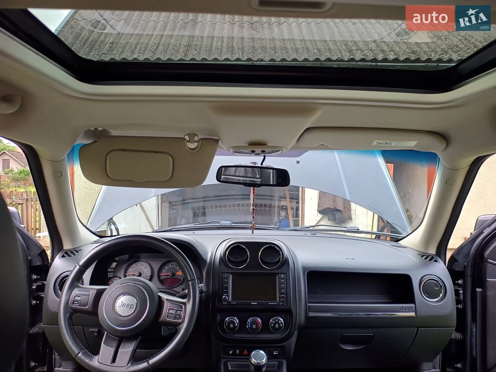 2016 Jeep Liberty (Patriot) - мініатюра 25