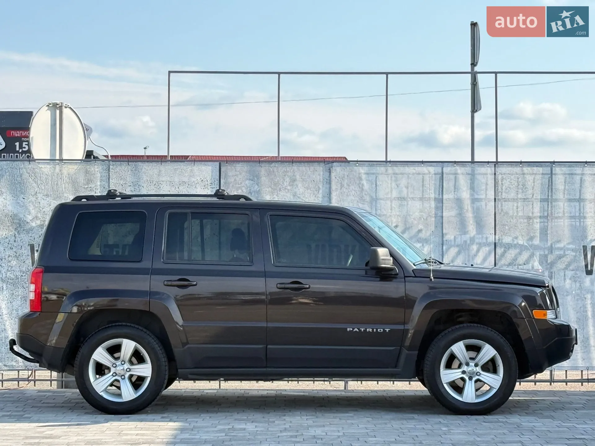 2013 Jeep Liberty (Patriot) - мініатюра 10
