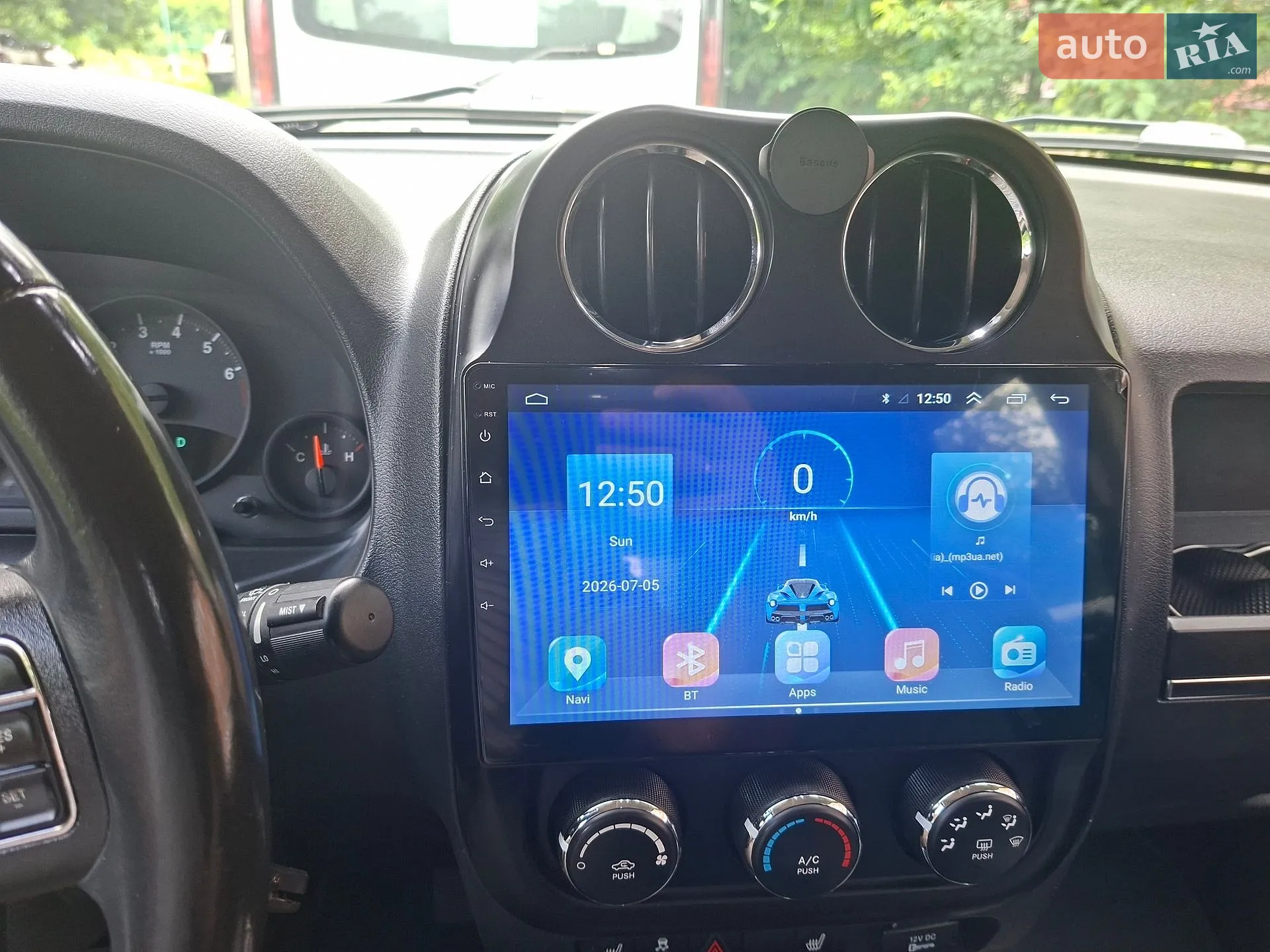 2012 Jeep Liberty (Patriot) - мініатюра 14