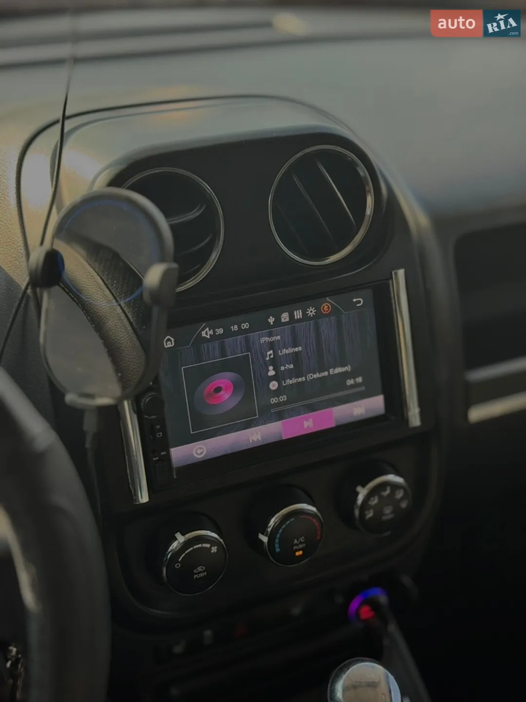 2010 Jeep Liberty (Patriot) - мініатюра 35