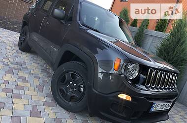 Внедорожник / Кроссовер Jeep Renegade 2017 в Днепре