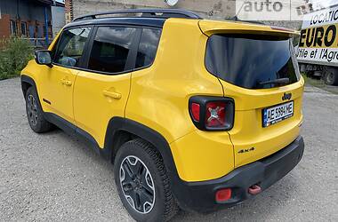 Внедорожник / Кроссовер Jeep Renegade 2015 в 