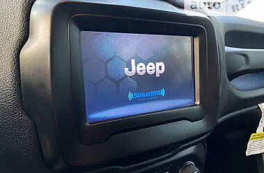 Позашляховик / Кросовер Jeep Renegade 2018 в Львові