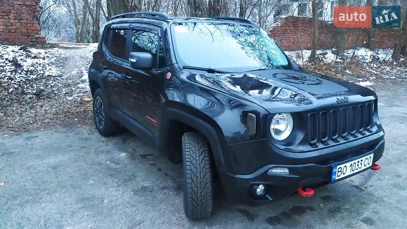 Позашляховик / Кросовер Jeep Renegade 2016 в Тернополі