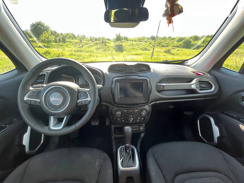 Позашляховик / Кросовер Jeep Renegade 2018 в Харкові