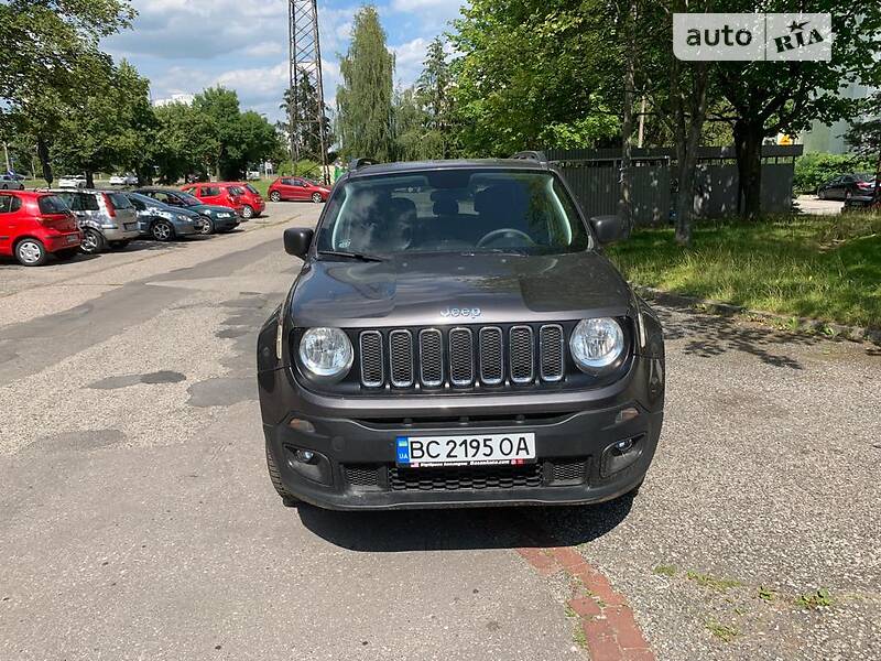 Внедорожник / Кроссовер Jeep Renegade 2018 в Львове