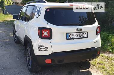 Внедорожник / Кроссовер Jeep Renegade 2017 в Черновцах