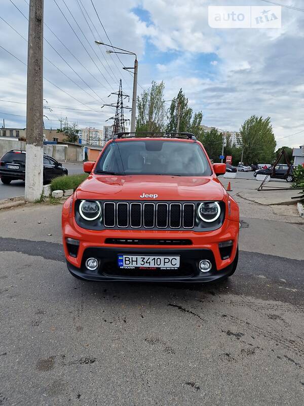 Внедорожник / Кроссовер Jeep Renegade 2019 в Одессе