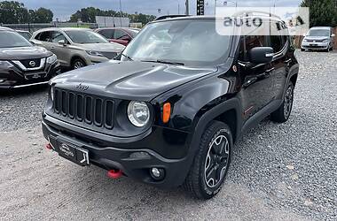 Внедорожник / Кроссовер Jeep Renegade 2016 в Виннице