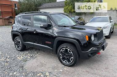 Внедорожник / Кроссовер Jeep Renegade 2016 в Виннице