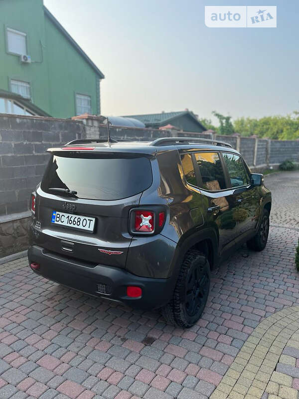 Внедорожник / Кроссовер Jeep Renegade 2018 в Львове
