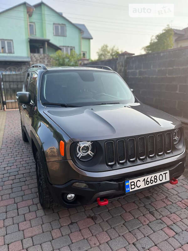 Внедорожник / Кроссовер Jeep Renegade 2018 в Львове