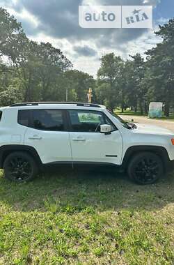 Позашляховик / Кросовер Jeep Renegade 2017 в 