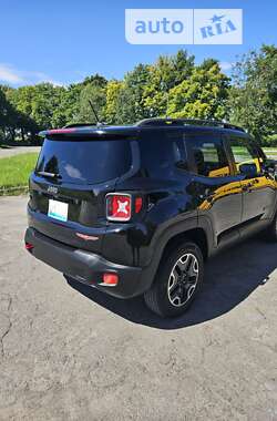 Позашляховик / Кросовер Jeep Renegade 2016 в Володимир-Волинському