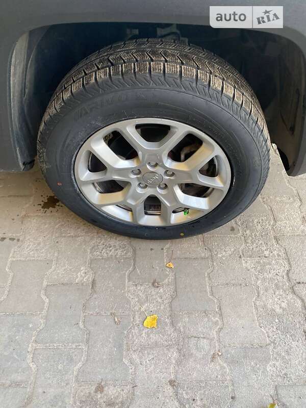 Позашляховик / Кросовер Jeep Renegade 2018 в Хмельницькому