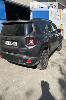 Позашляховик / Кросовер Jeep Renegade 2016 в Івано-Франківську
